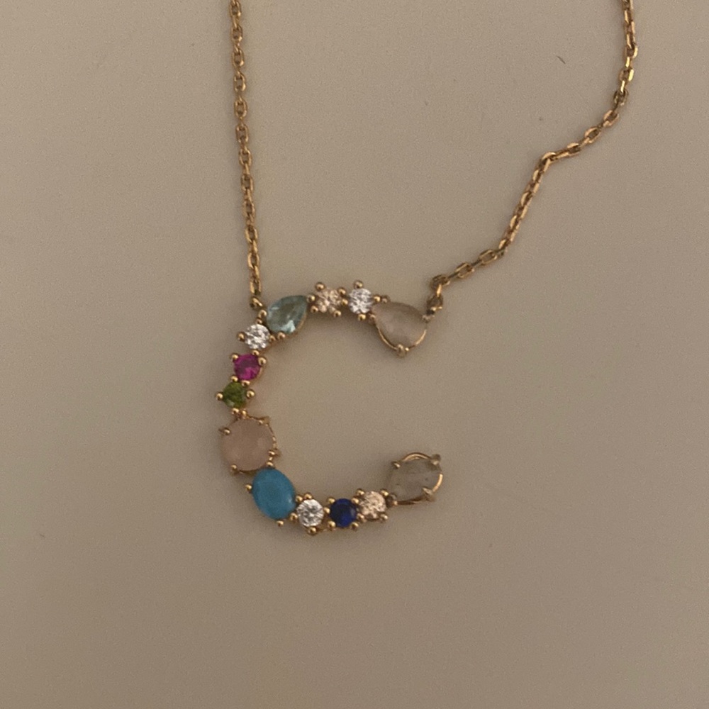 ‘C’ necklace of stones